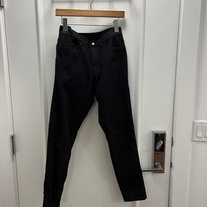 lululemon ABC Pant slim Black 28x30